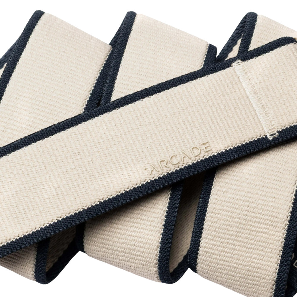 Arcade Carto Belt Oat Navy Close Up