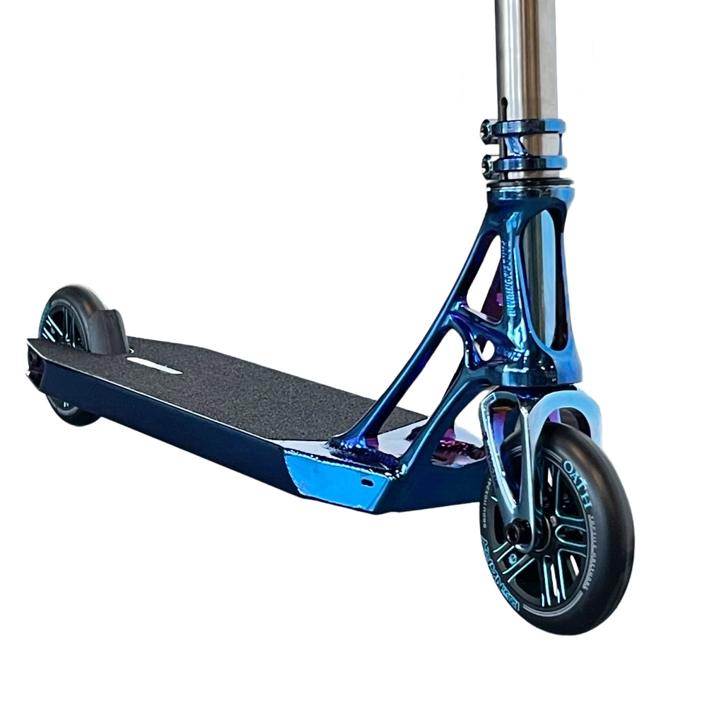 Blue-Ray of LIGHT Custom Pro Park Complete Scooter With Pandemonium V2 and Ethic DTC Sylphe V2 Clamp