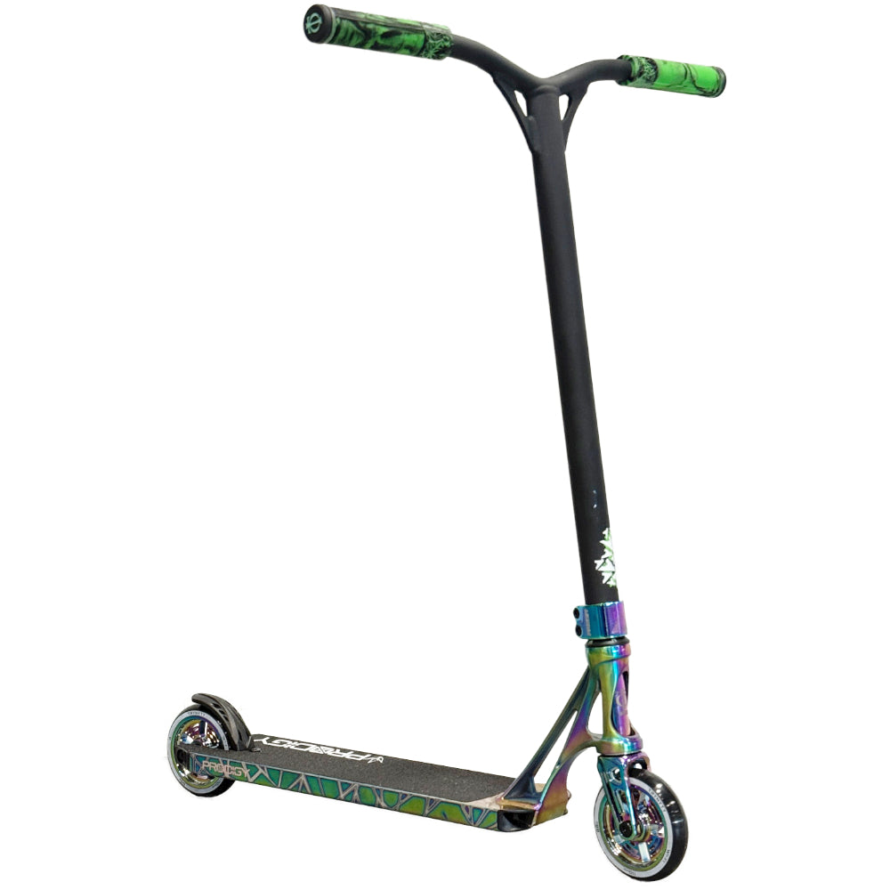 Briflipeuse X Custom Park Freestyle Scooter With Antics Bars, Oath Grips, Envy Deck, Full Neo Chrome