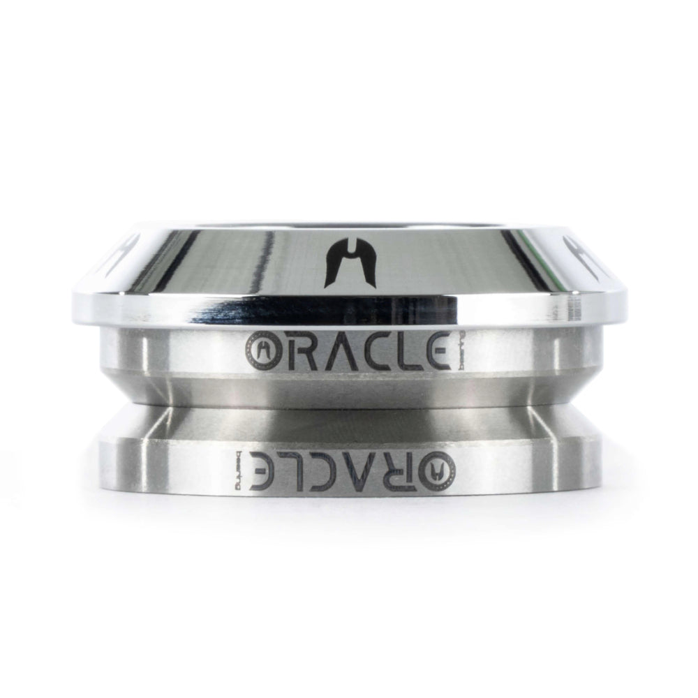 Ethic DTC Oracle - Headset Brand new headset form Ethic DTC - improved friction (even under high compression) - first freestyle/BMX headset bearing optimized for freestyle shocks and charges - 15% lighter (-10g) - improved compression ring design