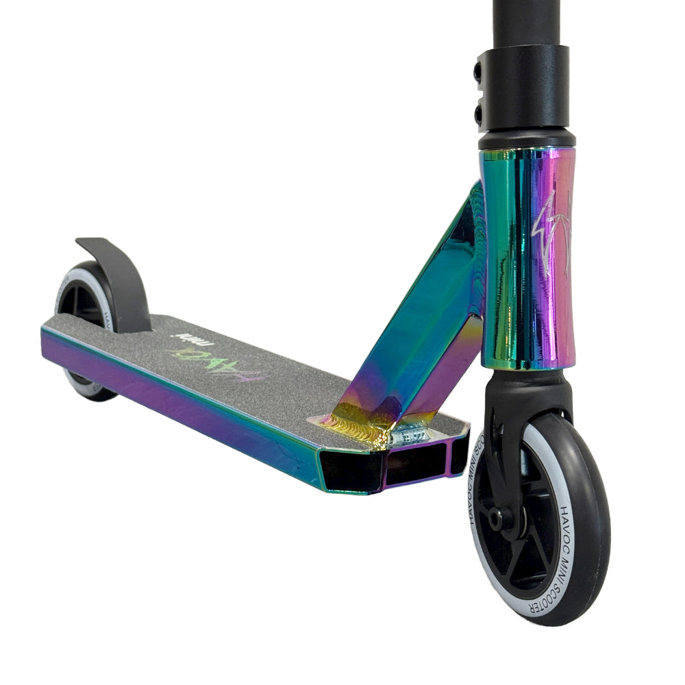 Havoc Mini Complete Scooter Oil Slick Close Up