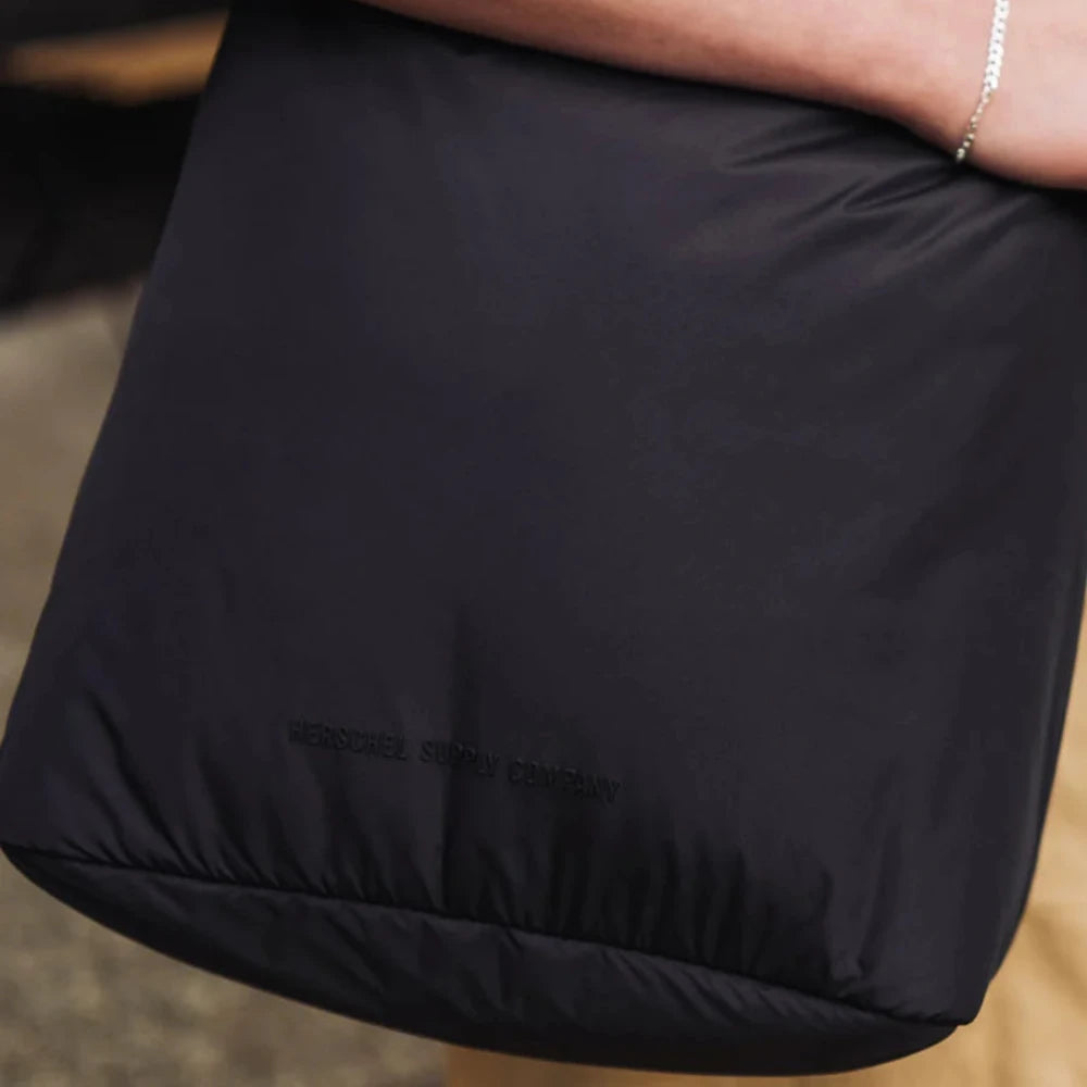 Herschel Cloudform Small Tote Black Lifestyle Picture Close Up