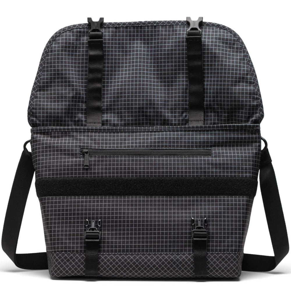 Herschel Cove Messenger Bag 22.5L Grid Opened
