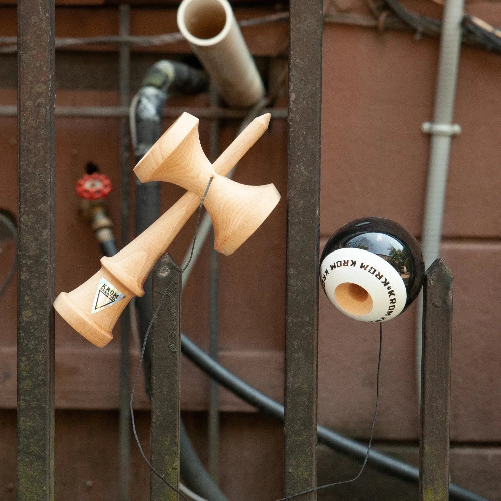 Krom Pop LOL Kendama Black Lifestyle