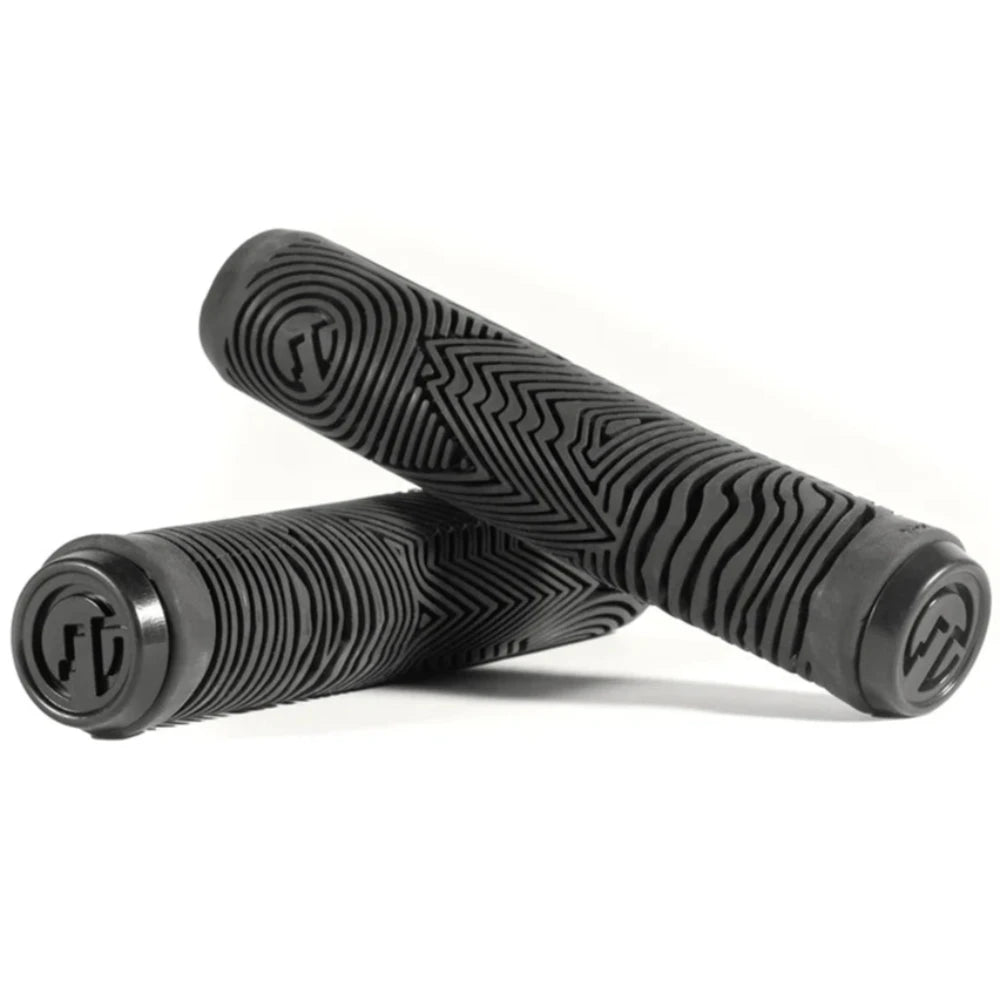 North Scooters Industry Grips Black