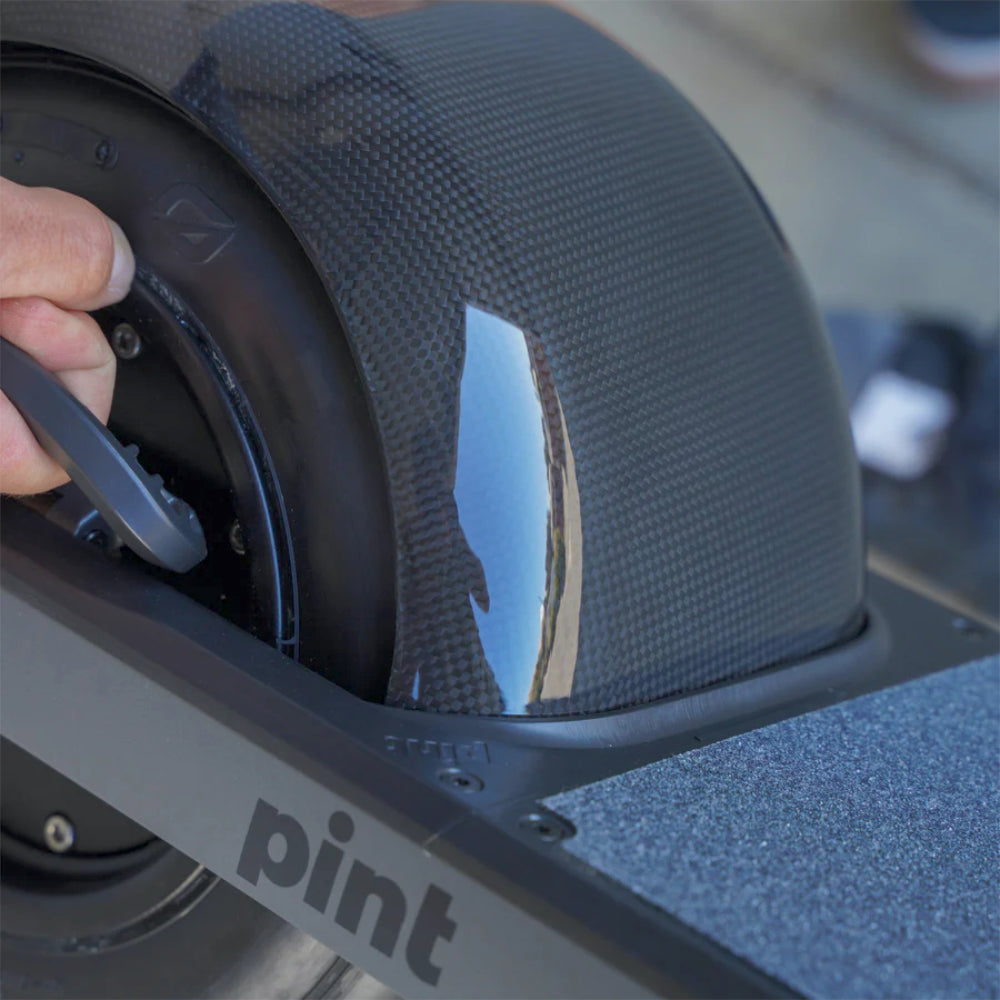 Onewheel Carbon Fiber Fender For Pint - Onewheel Accessory It just doesn't get better than the Carbon Fiber Pint Fender. Built with visible layers of carbon fiber weave, this fender's strength and steeze are unmatched.