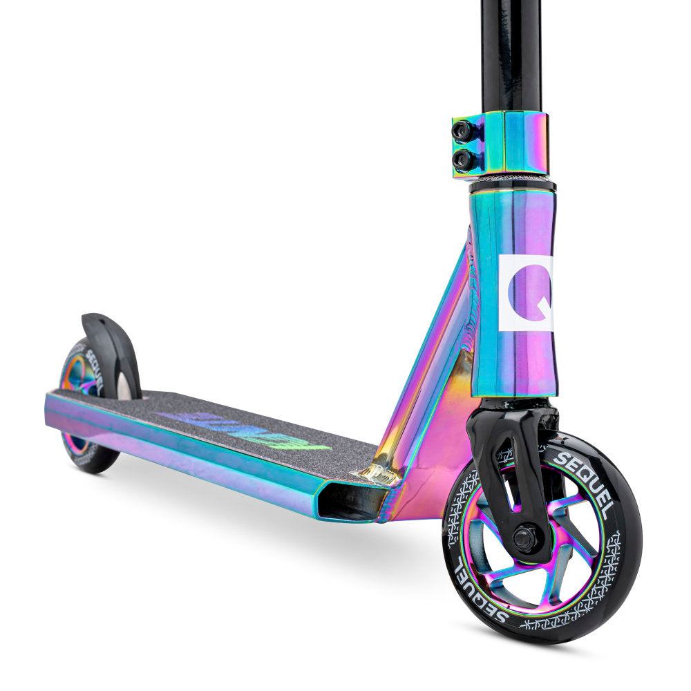 Sequel Ignite Scooter Complete Neo Black Front Close Up