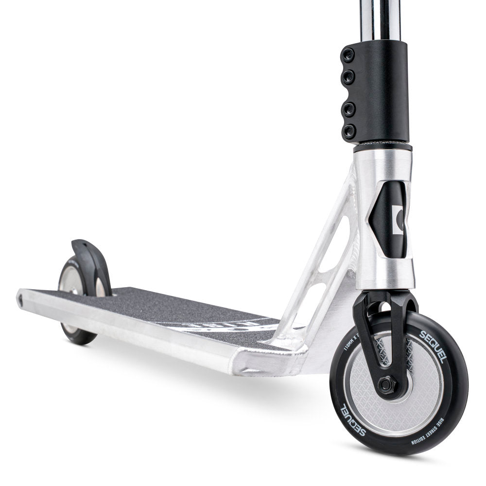 Sequel Rise Street Scooter Complete Silver Black Front Close Up