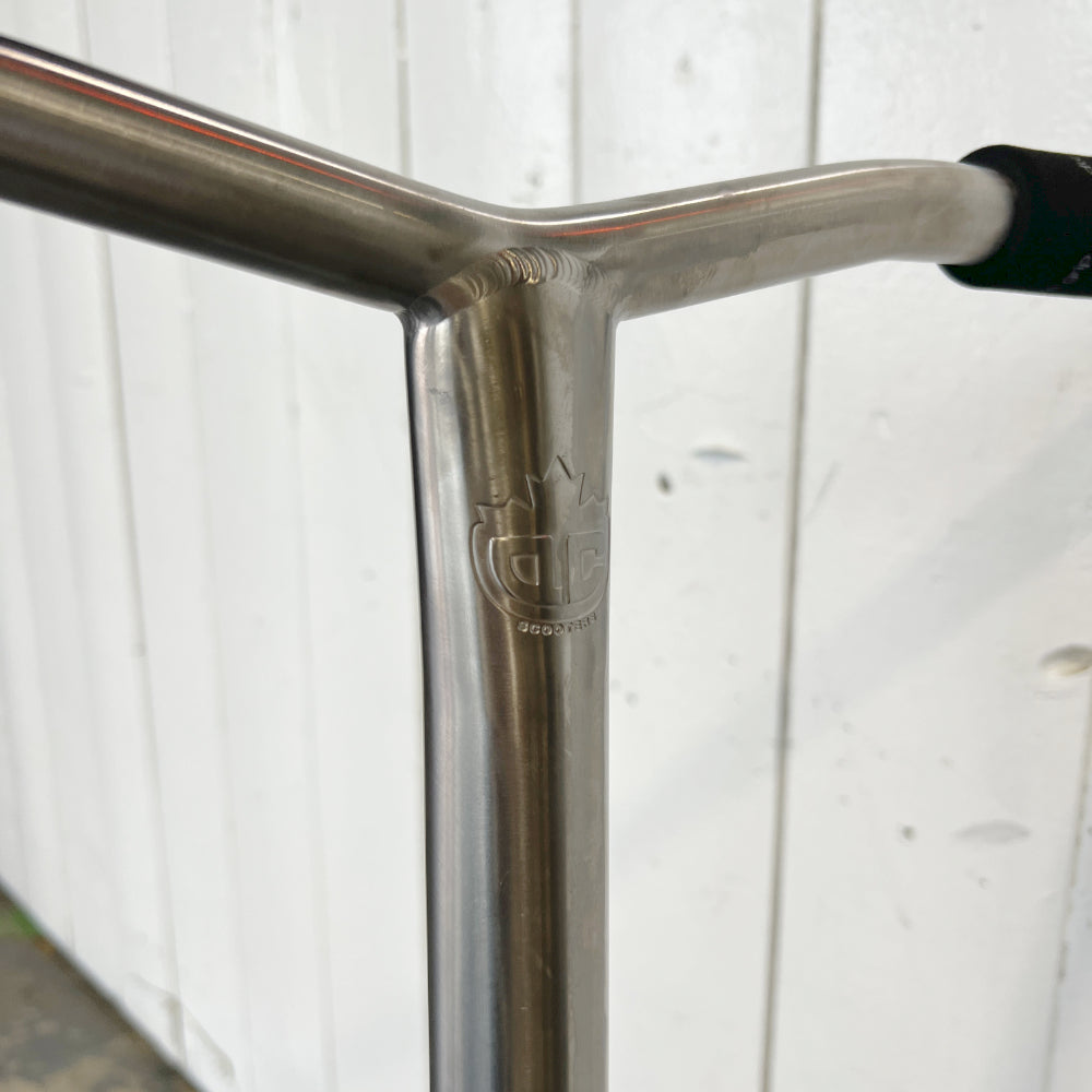 The Feather with Titanium Bar Custom Scooter QC Scooters Titanium Handlebars