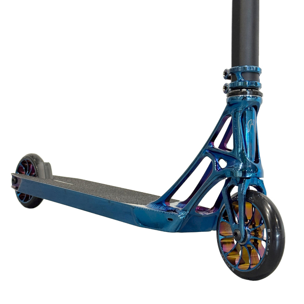 The Lightest Of The Lightest Custom Scooter Chrome Blue Eith Ethic DTC Sylphe V2 clamp, Atlas Wheels, and Merrow V2 fork