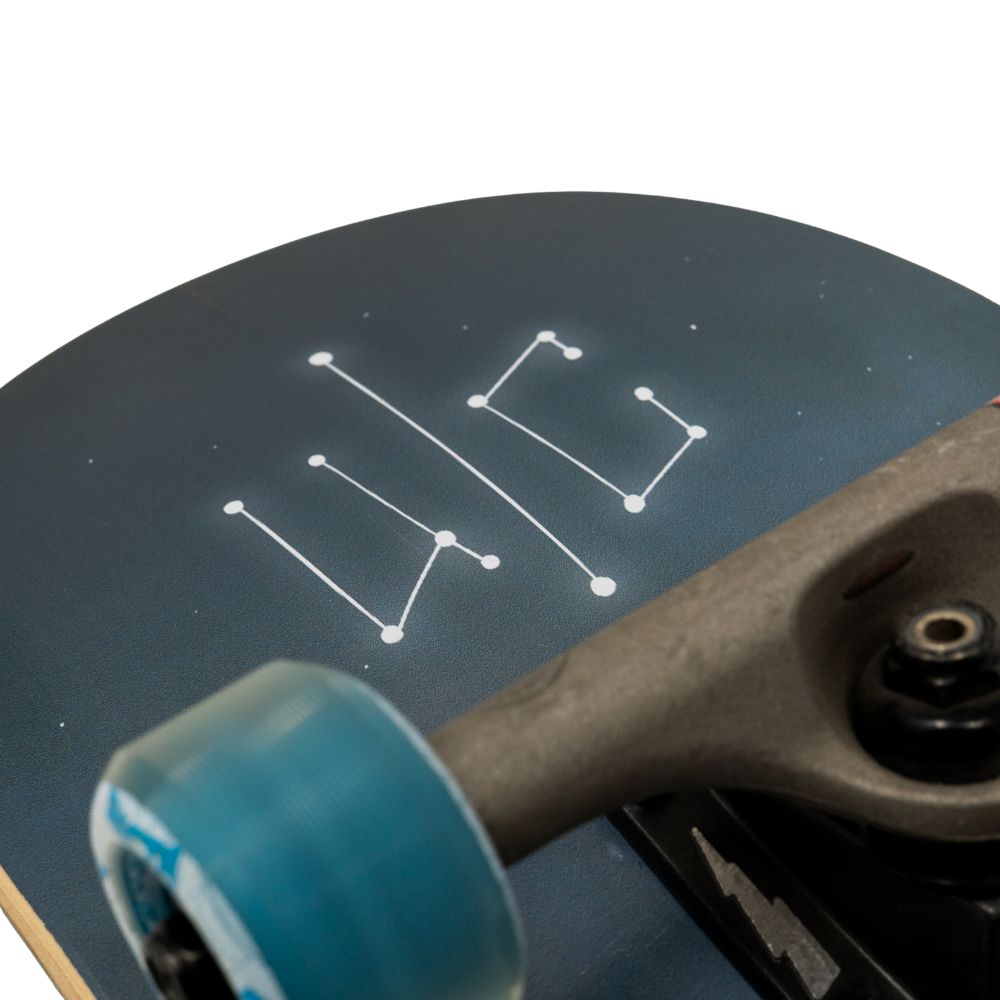 ULC Countryside 8.25 Custom Skateboard Close-Up
