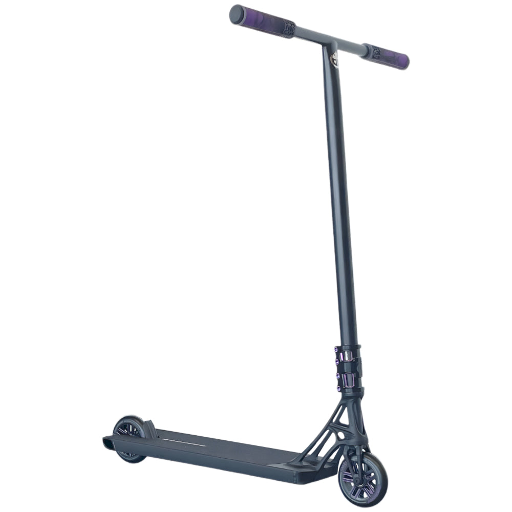 VS Treacherous Custom Scooter Full View