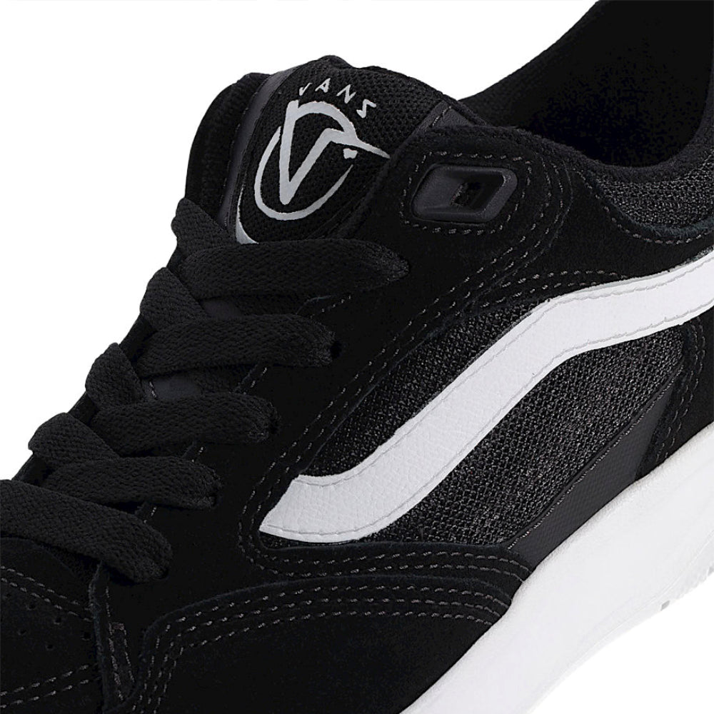 Vans Skate Rowan Z3 Black / White Close Up