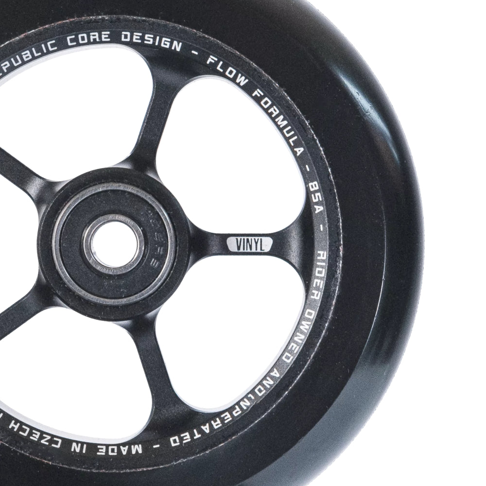 Vinyl Republic 110x24mm Scooter Wheels Black / Black Close Up