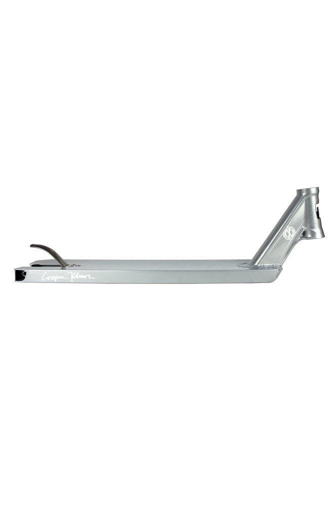 Phoenix Cooper Klaar Sig. ION - Scooter Deck Side View