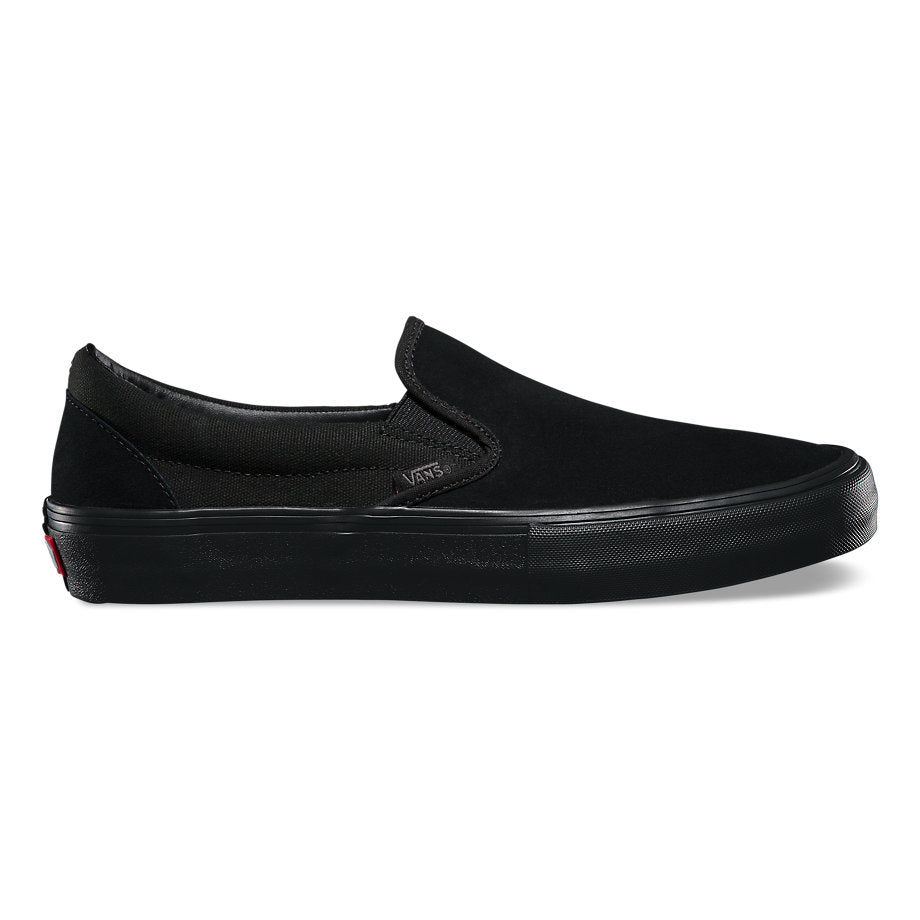 Vans Slip-On Pro Blackout - Shoes Outside View