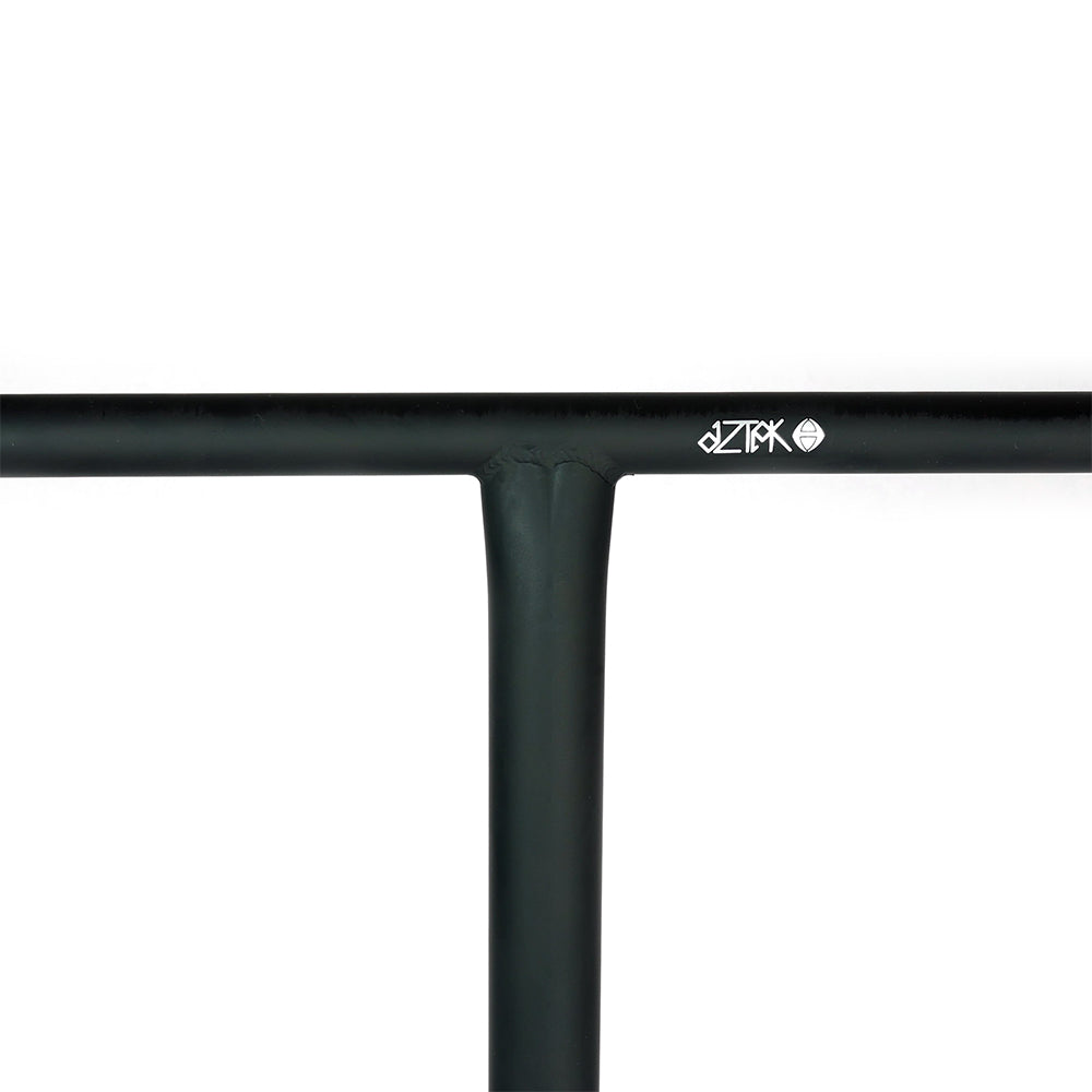 Aztek DaVinci Freestyle Street Scooter T Bars Black Close Up