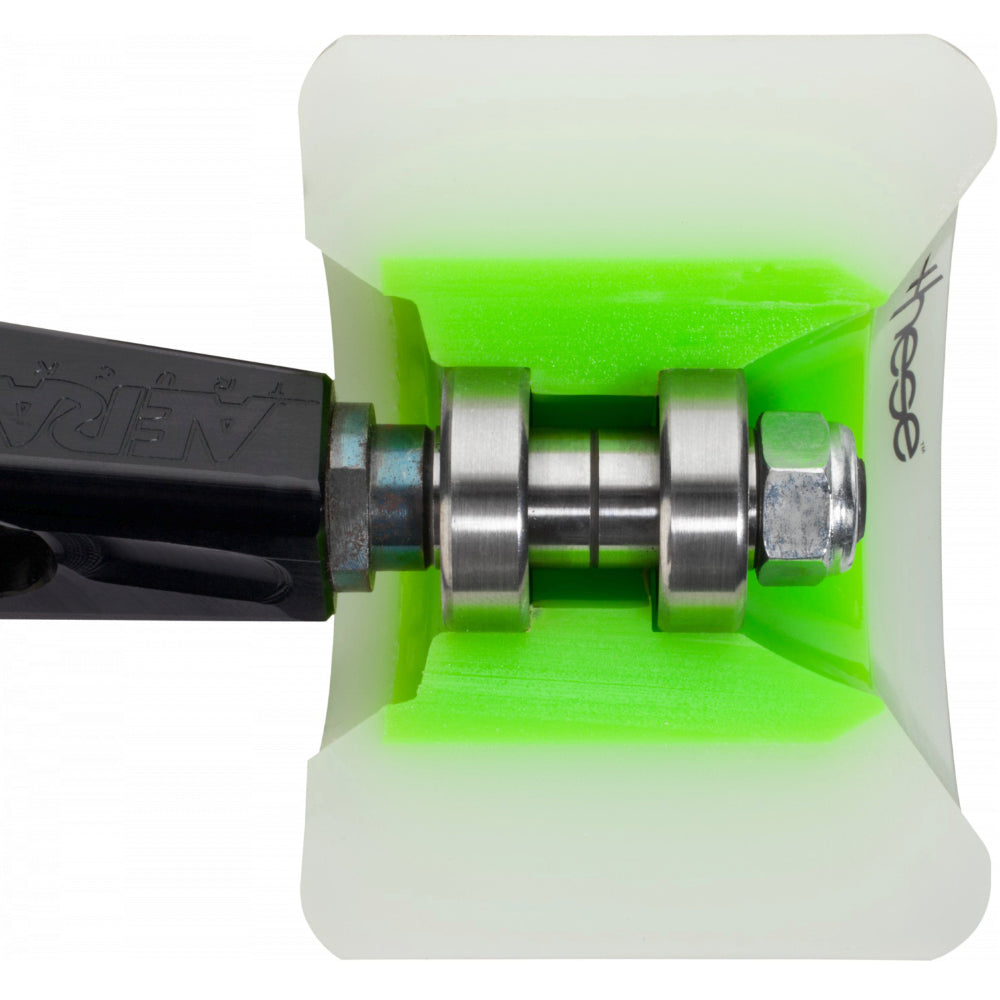 Bones Race Reds - Skateboard Bearings Inside Wheel