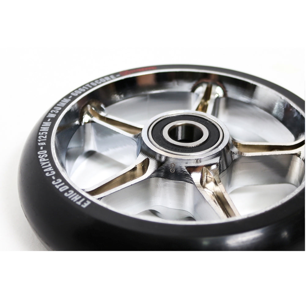 Ethic DTC 12STD Calypso 125mm (PAIR) - Scooter Wheels Close Up Chrome