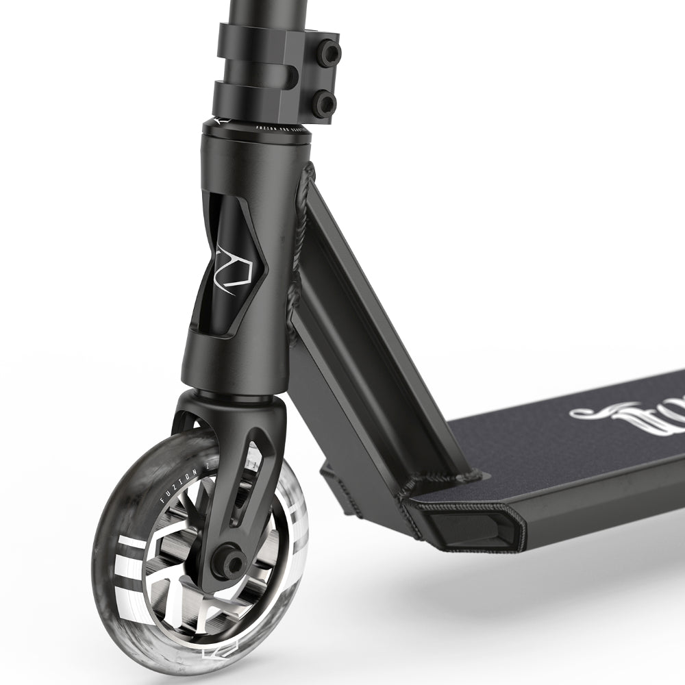 Fuzion Z300 - Scooter Complete Black Front Wheel Marble