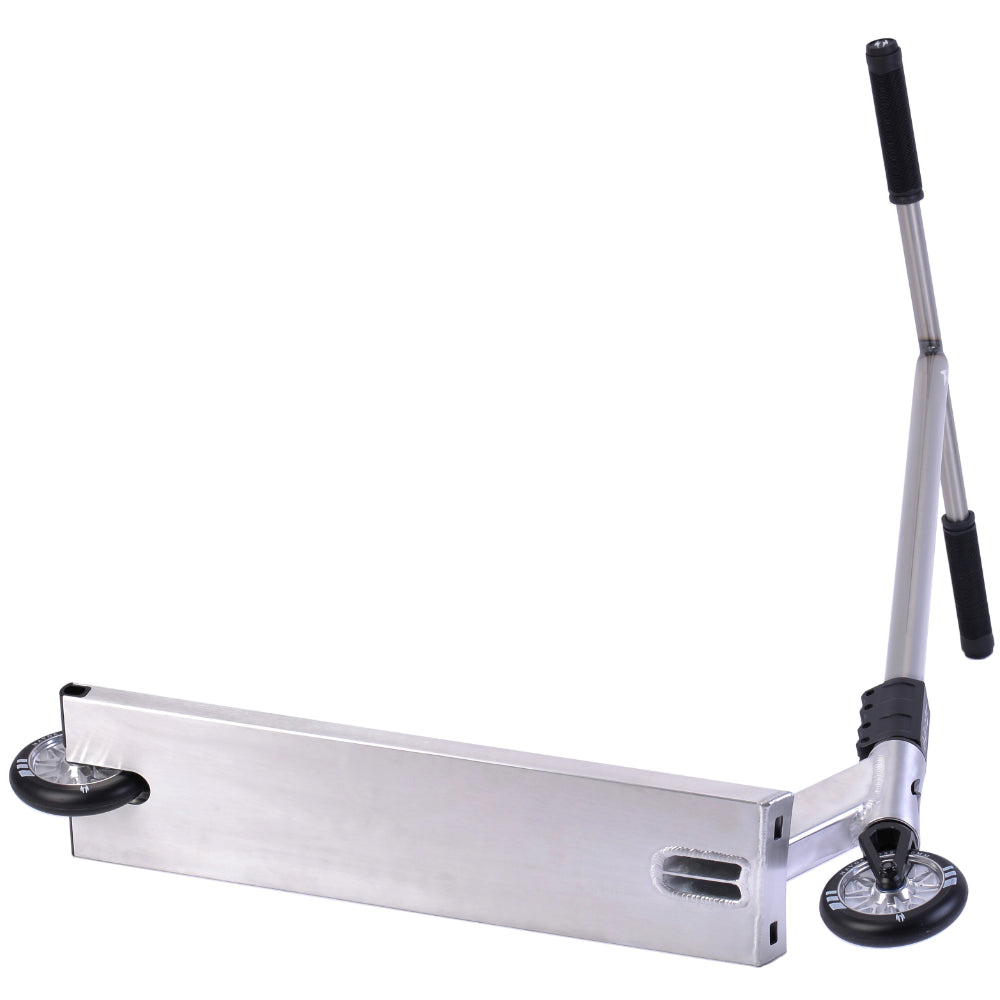 Havoc Hoss 2021 - Complete Scooter Raw Angle