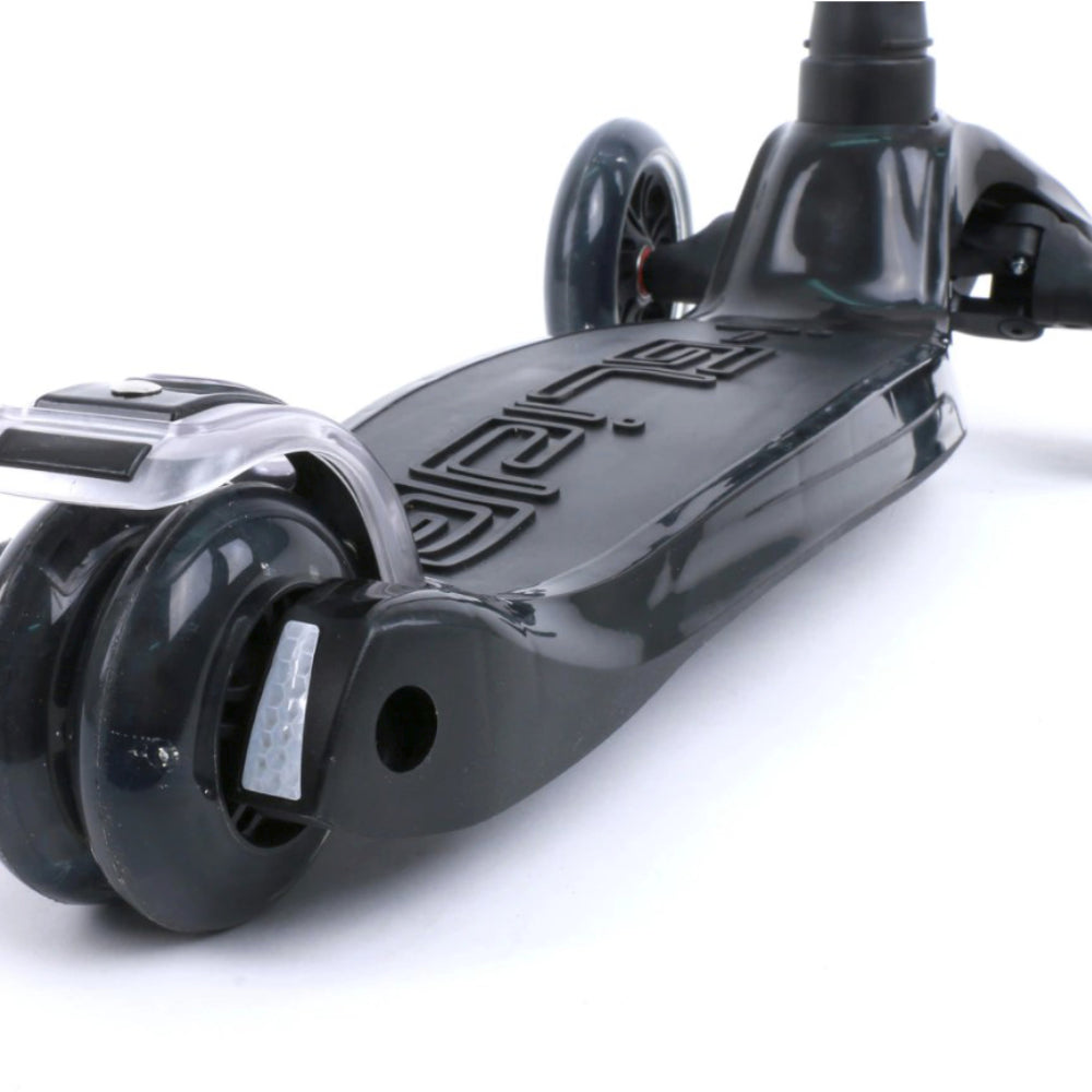 I-Glide 3 Wheels - Scooter Complete Black Close Up