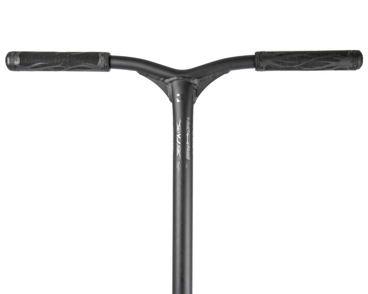 Root Industries Invictus Matty Ceravolo Signature - Scooter Complete Bars Close Up