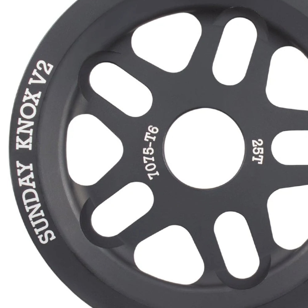 Sunday Knox V2 Black 25T - BMX Sprocket Close Up