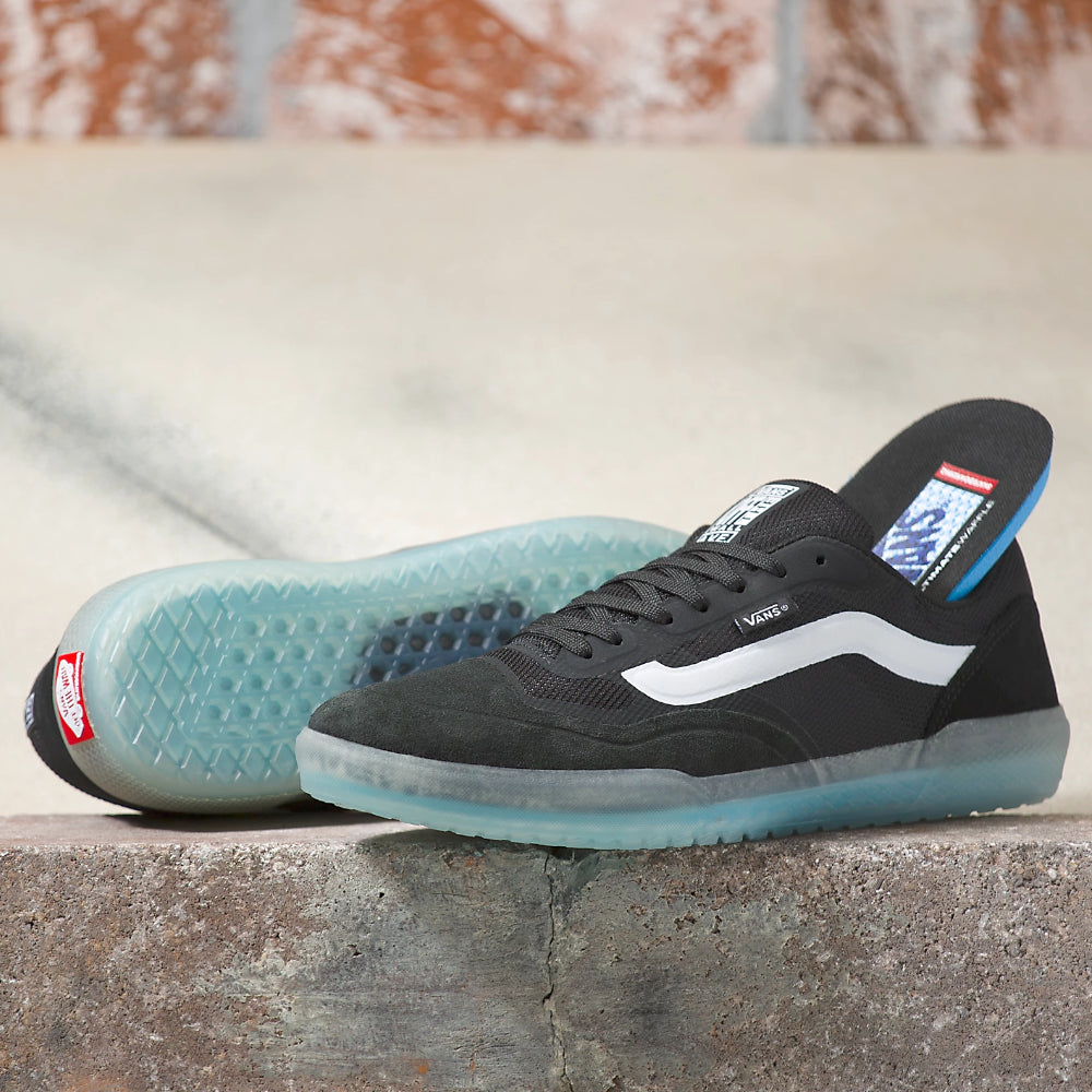 Vans Skate AVE Black / White Shoes Pair