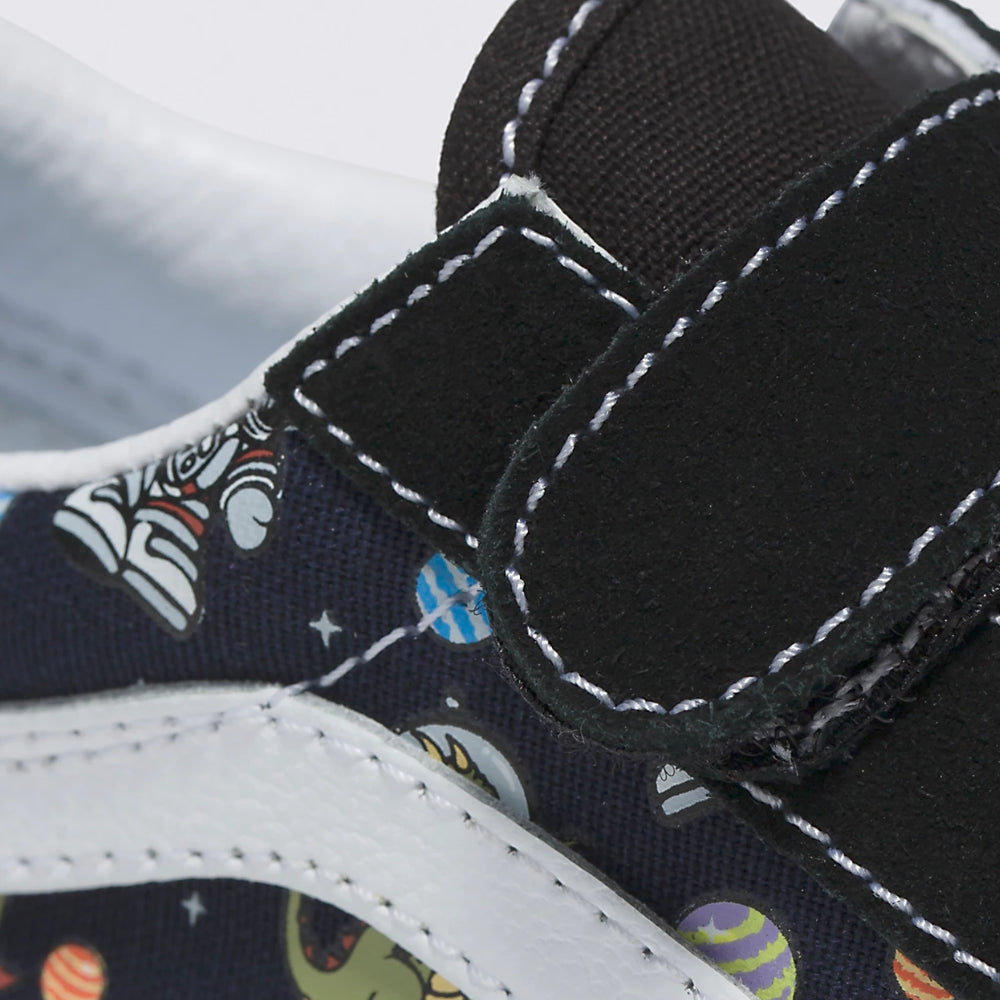 Vans Youth Old Skool Velcro Black / Cosmic Zoo Glow In The Dark - Shoes Cloe Up
