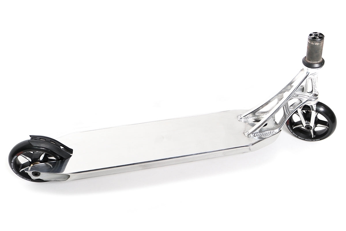 Ethic 12STD Pack Iconoclast SCS HIC - Scooter Pack Polished Angle