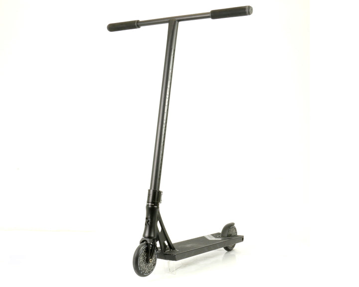 Root Industries AIR RS - Scooter Complete Black Full View