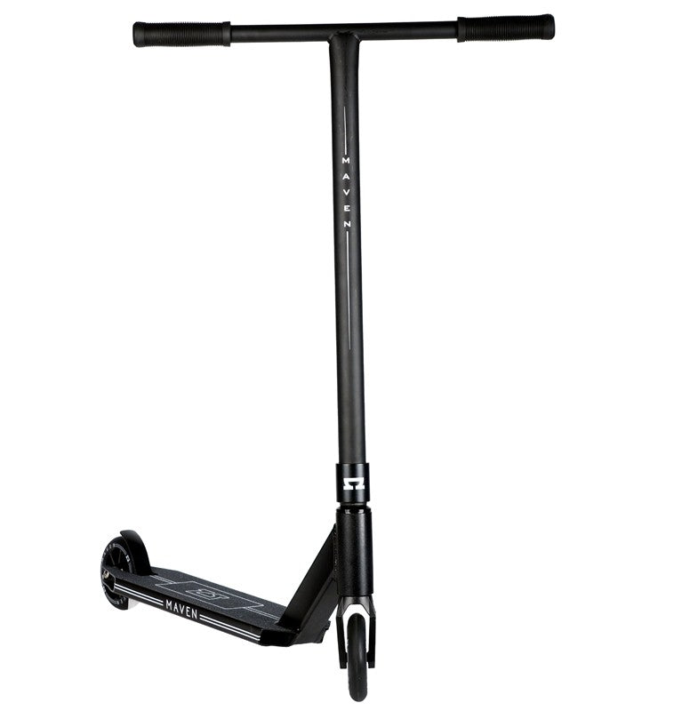 AO Scooters Maven 2018, Complete Scooter, Black Front View