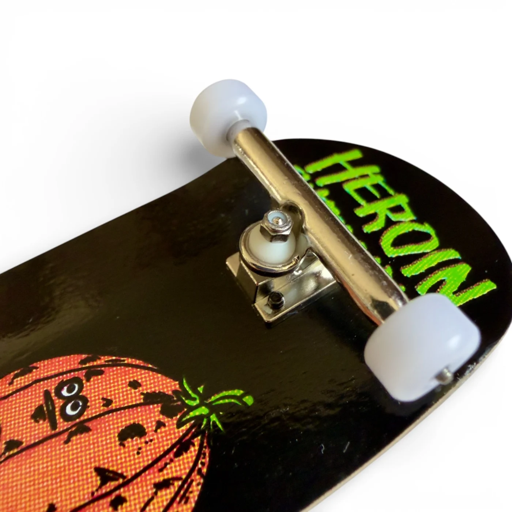 CustomFB x Heroin Pumpkin 36.5mm - Fingerboard Complete Close Up