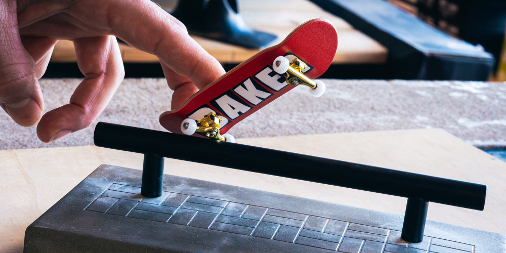 Bakre Fingerboard Complete On Victory Rail