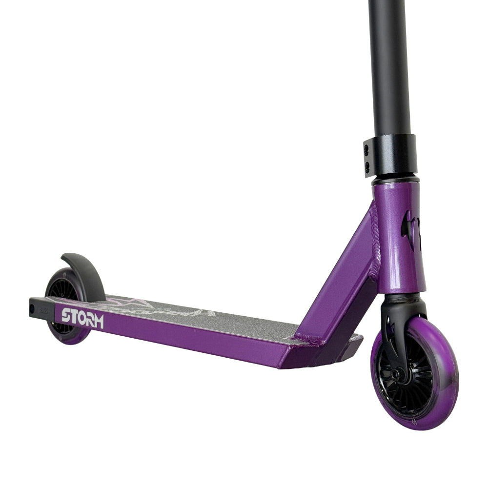 Havoc Storm Freestyle Scooter Complete Purple Haze Close Up