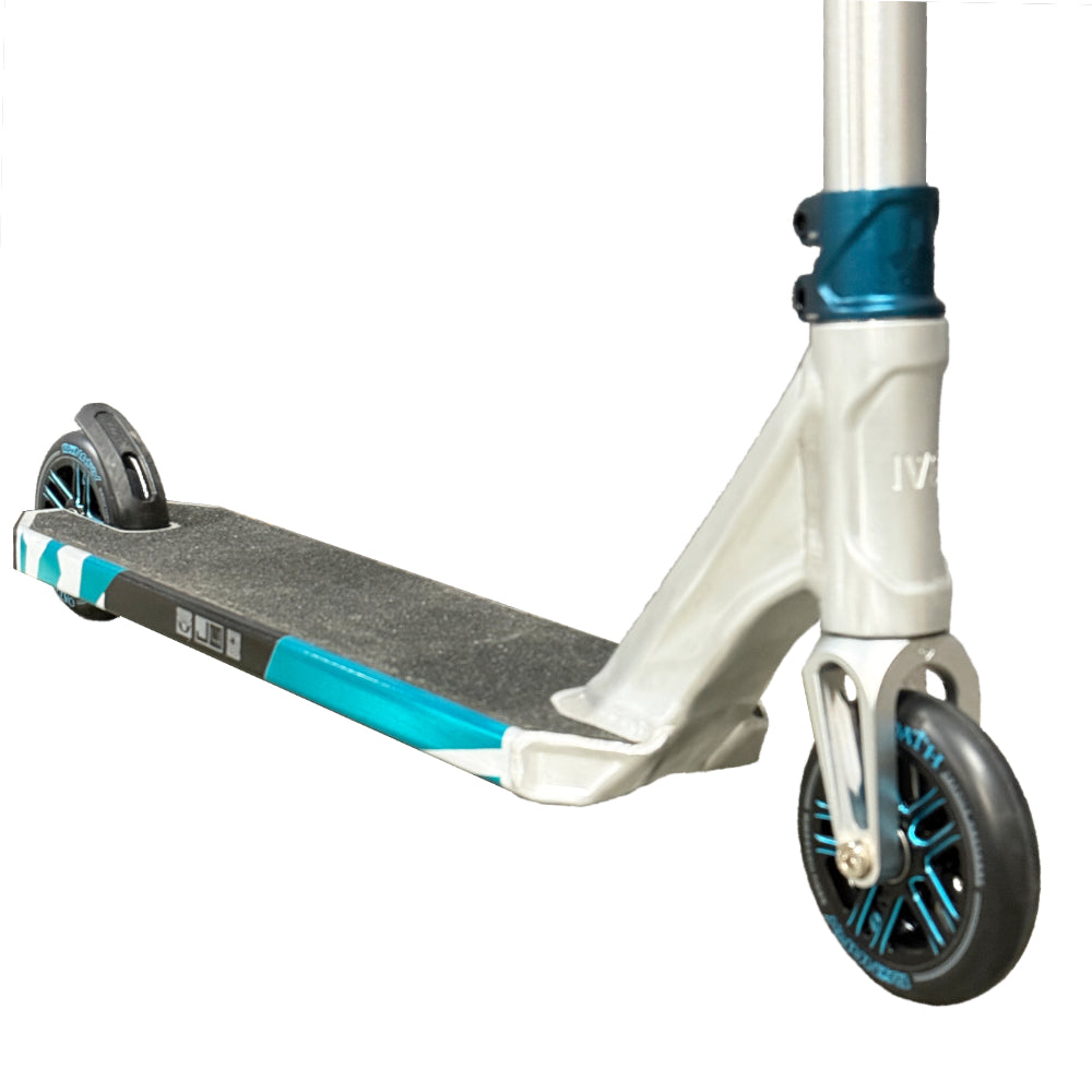 Inverted Journey Custom Scooter Teal Close Up