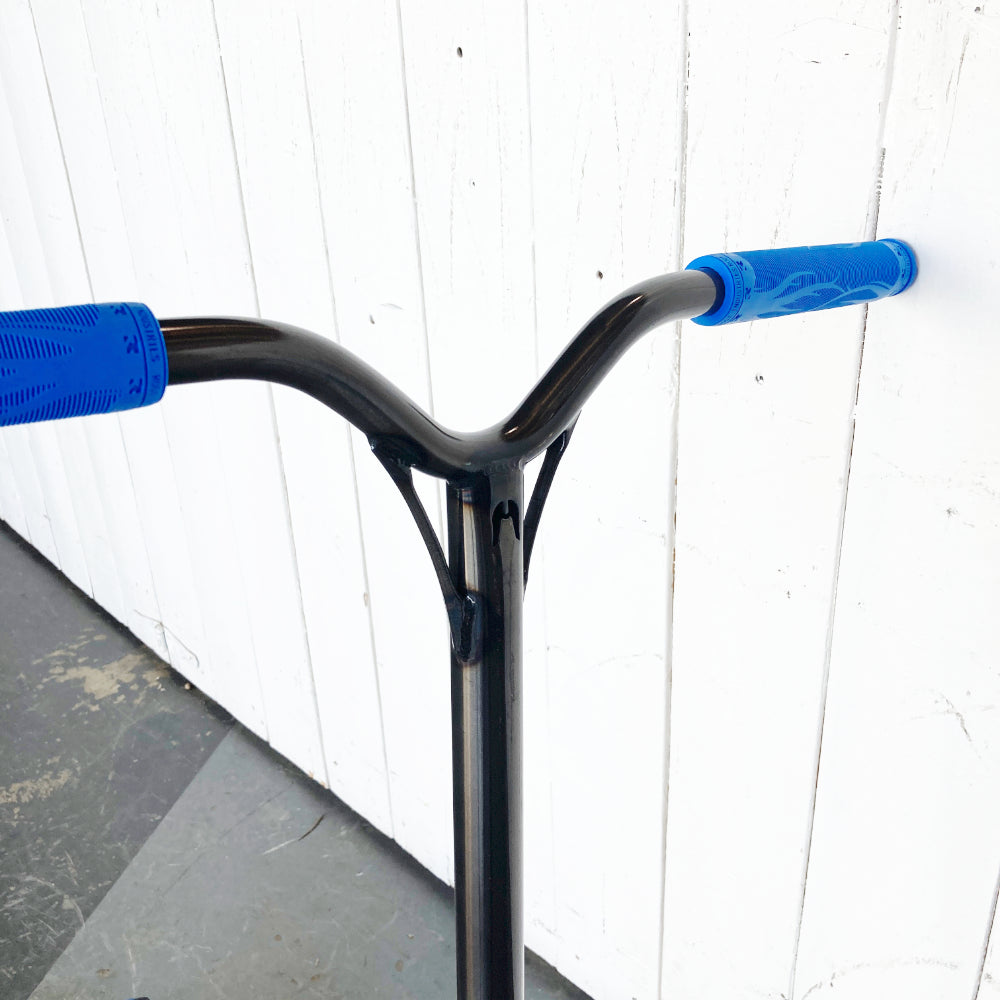 La Bluetiful Custom Scooter Bars
