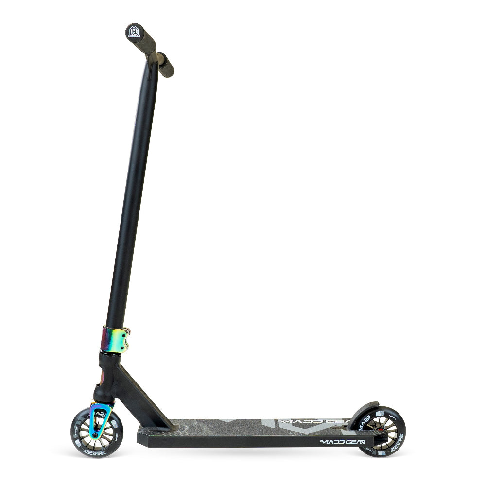 Madd Gear MG5 Axion Scooter Complete. Left Side View
