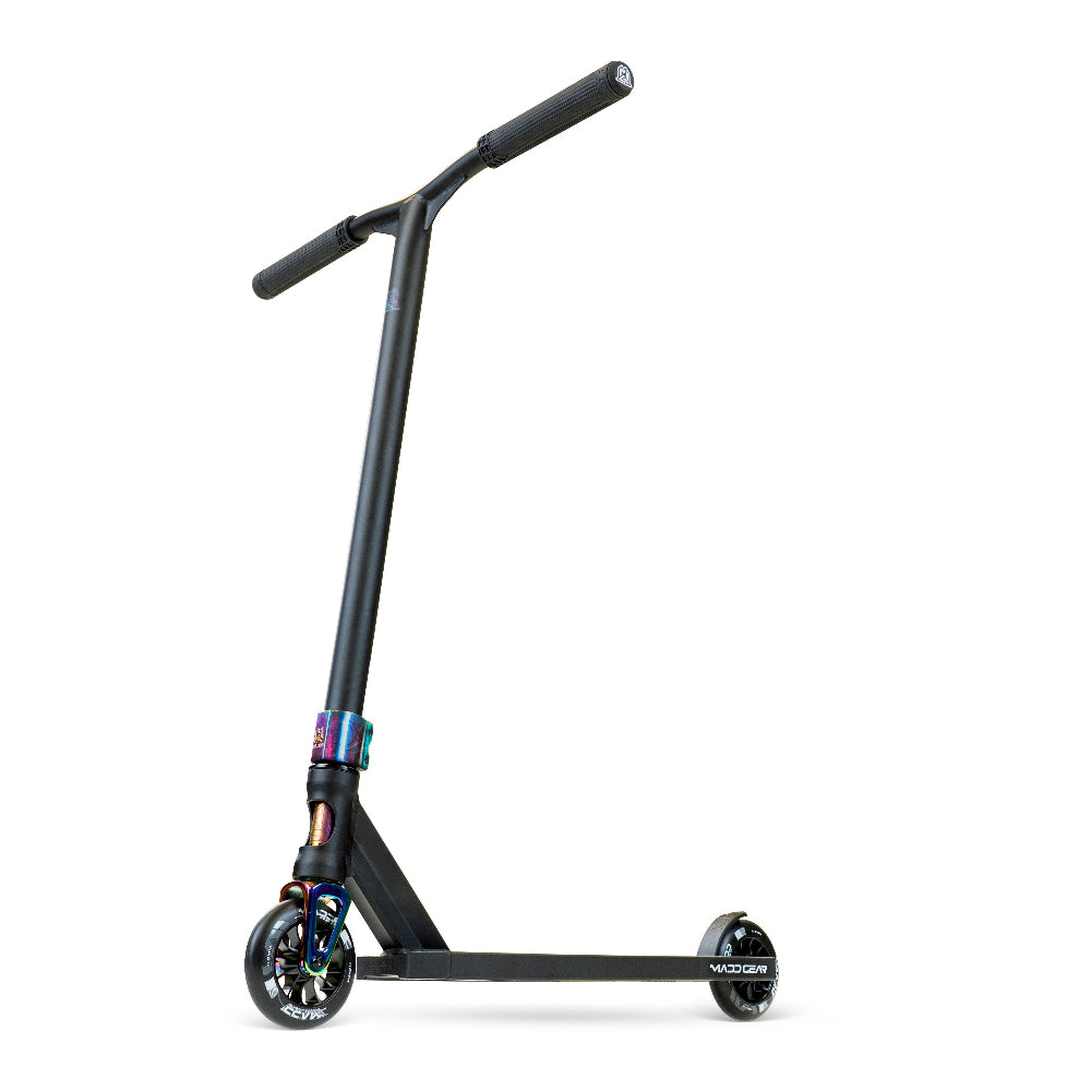 Madd Gear MG5 Axion Scooter Complete Side Left Angle Counter Diving