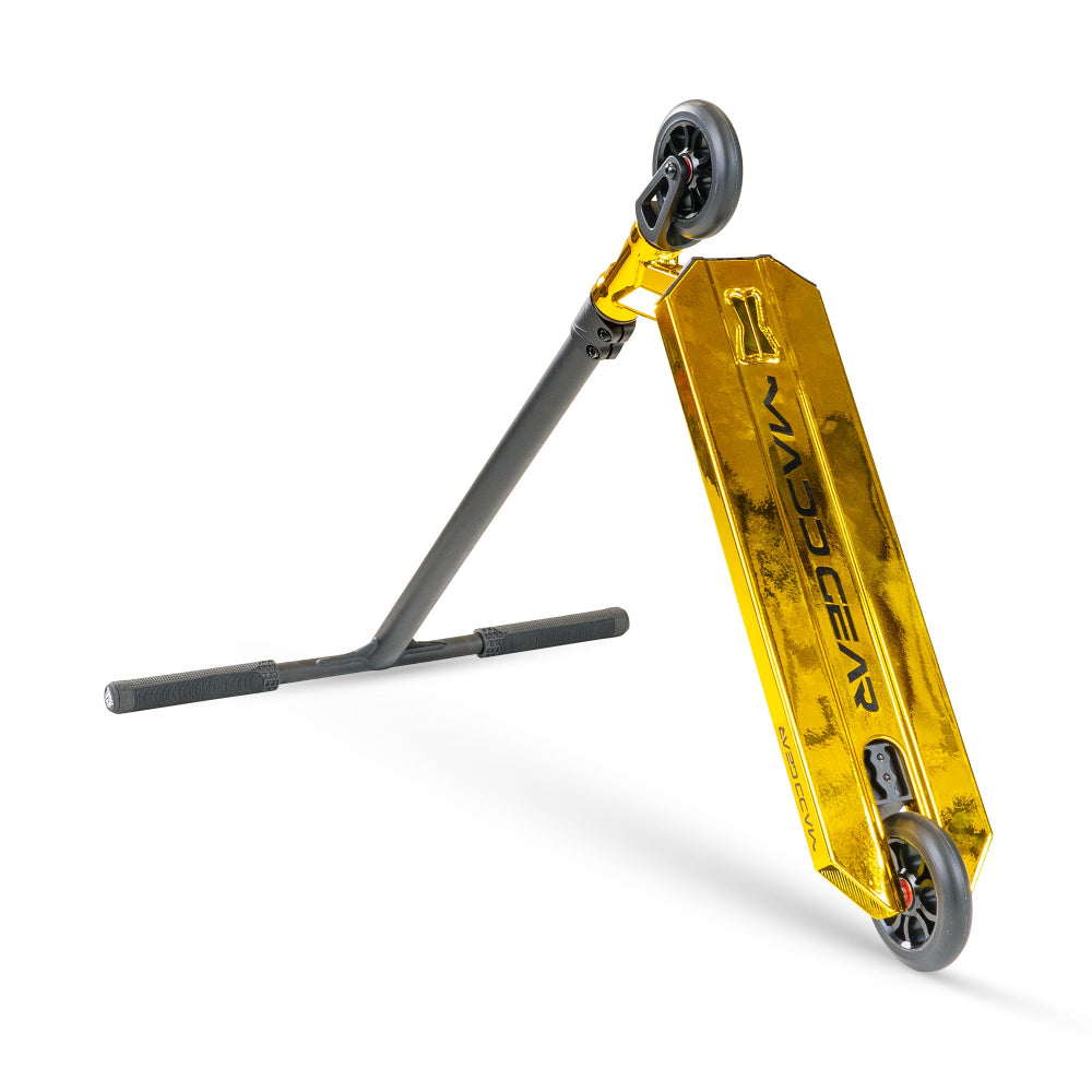Madd Gear MG6 Kinetic Gold Scooter Complete Pyramid View