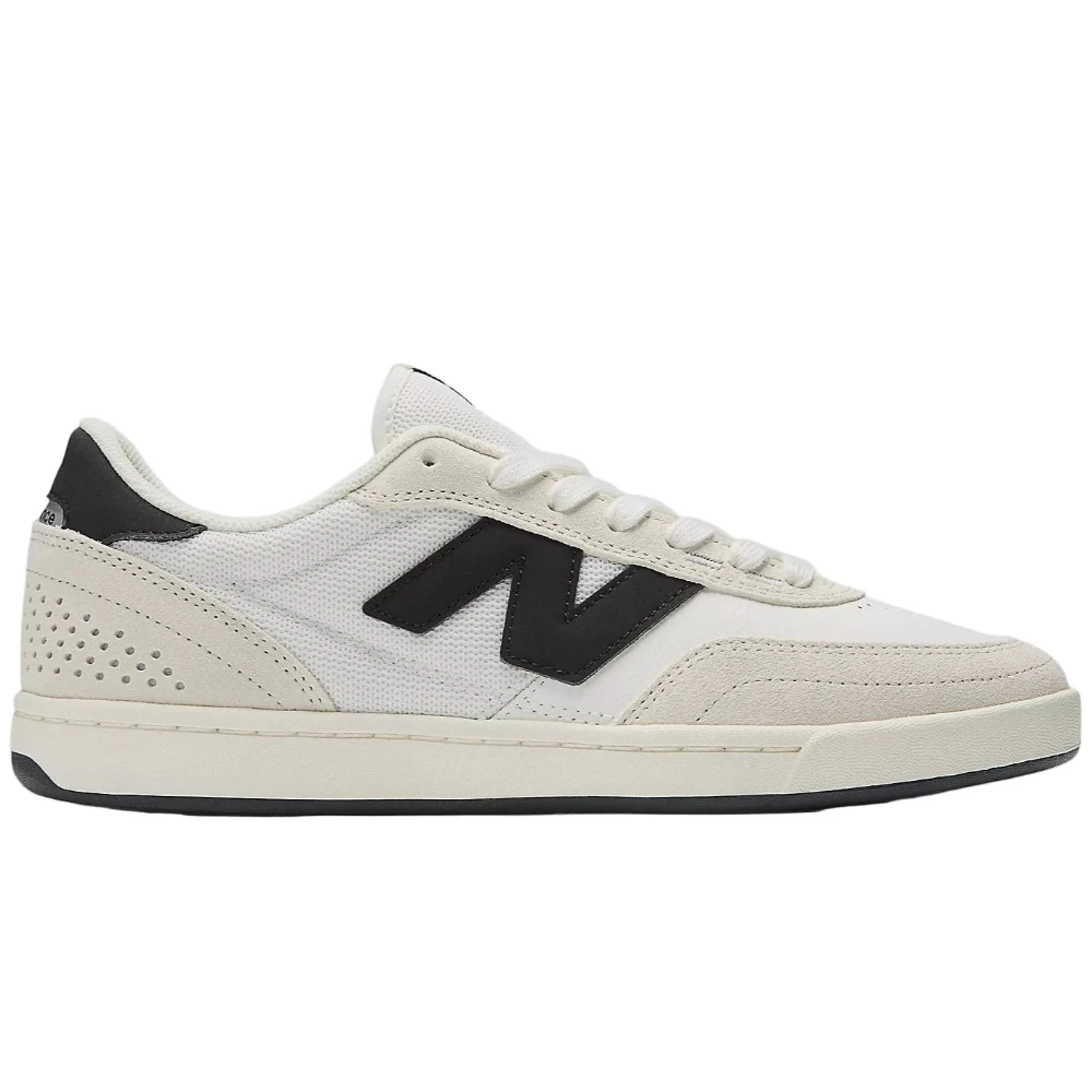 New Balance Numeric 440 V2 Wide Sea Salt White / Black Shoes Right Side View