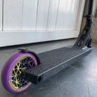 Pandora X Purple Root Custom Scooter We decided to go simple with that custom. A small but strong Root AIR V2 deck that fits perfectly with the rest of the parts coming from the complete Pandora. We also switched the wheels for a more standard 120x24-26mm size and matched the purple wheels with the grips. Back Wheel