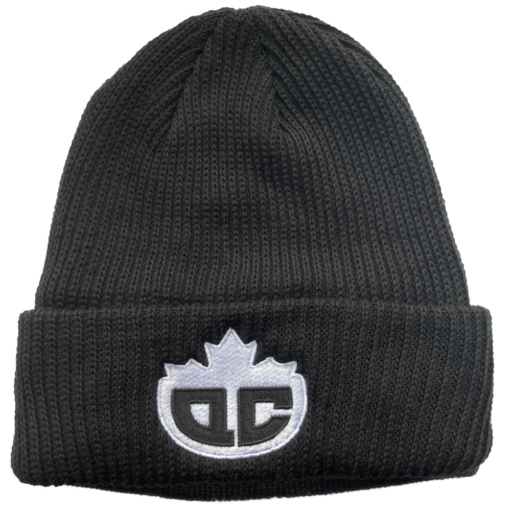QC Scooters Shaker Knit Team Beanie Black Stay lucratively warm and stylishly comfortable in our QC team beanie! It's heavier and larger compared to our fine knit beanie, perfect for wrapping your noggin up on even the coldest days. Crafted with 100% cotton, knitted and sewn in Canada, and finished with an embroidery detail crafted in Montreal. Cop one and get into some high-quality cozy vibes!  100% MADE IN CANADA