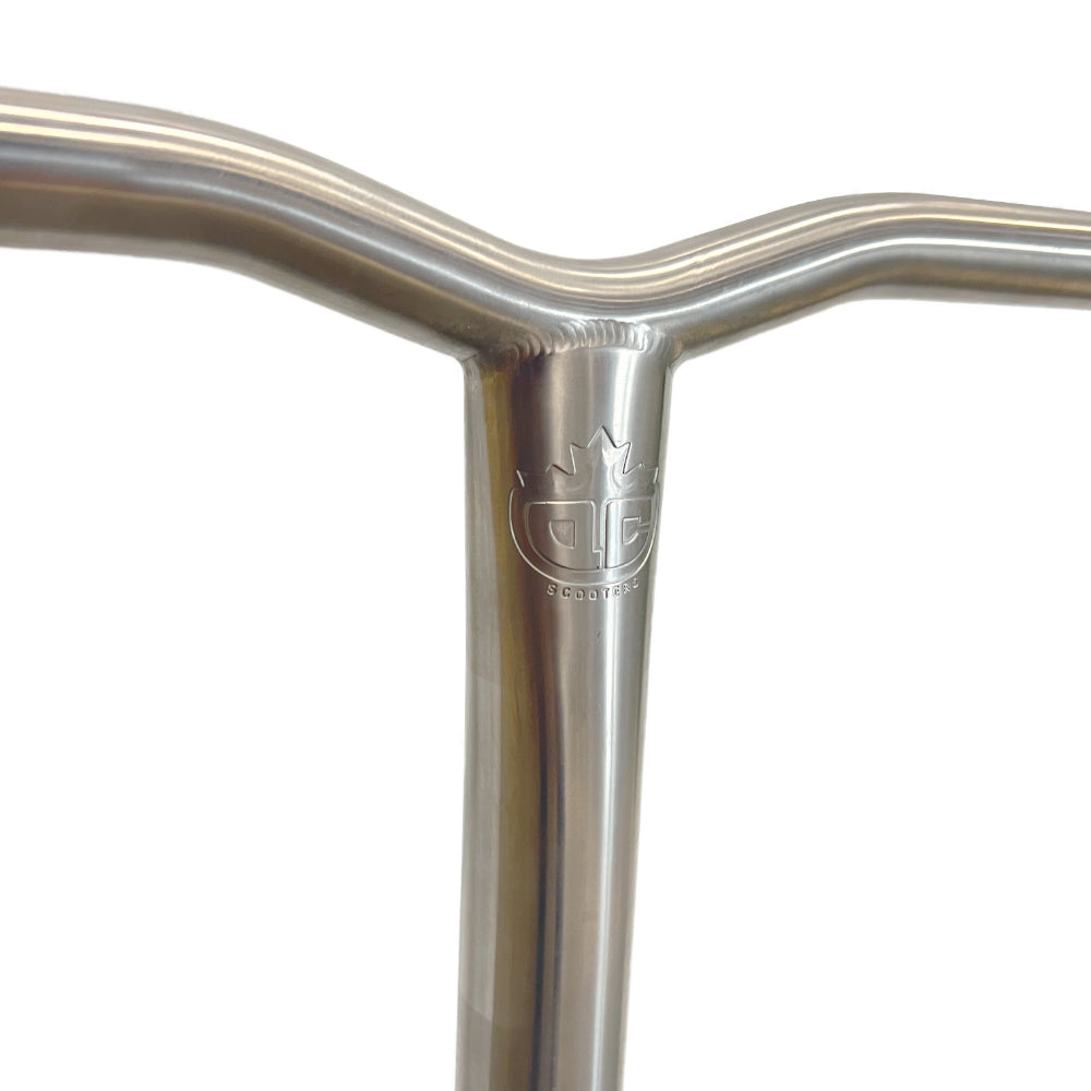 QC Scooters Titanium Scooter Bars  Experience the ultimate in lightness&nbsp;and style with QC Scooters Titanium Bars! Our signature engraved logo&nbsp;and that slightly U shape adds a unique touch to this exceptional set of bars, which come in three different sizes and comes pre-slitted for an easier installation. Feel the quality and enjoy the ride!