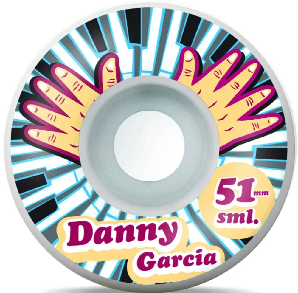 SML. Danny Garcia Pino Hands 51mm 99a - Skateboard Wheels