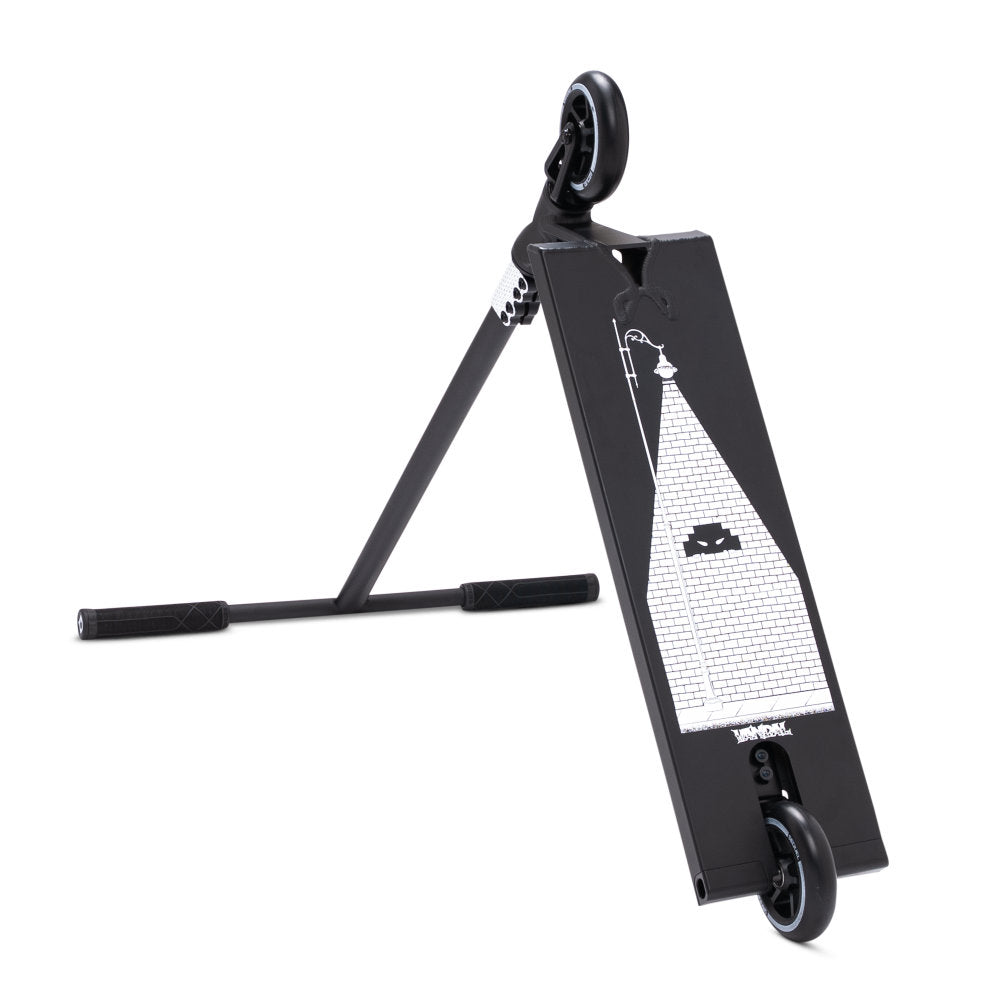 Sequel Vandal 6.5in Street Scooter Complete Black Pyramid View
