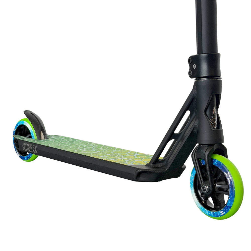 The Greeny Park Freestyle Custom Scooter Close Up