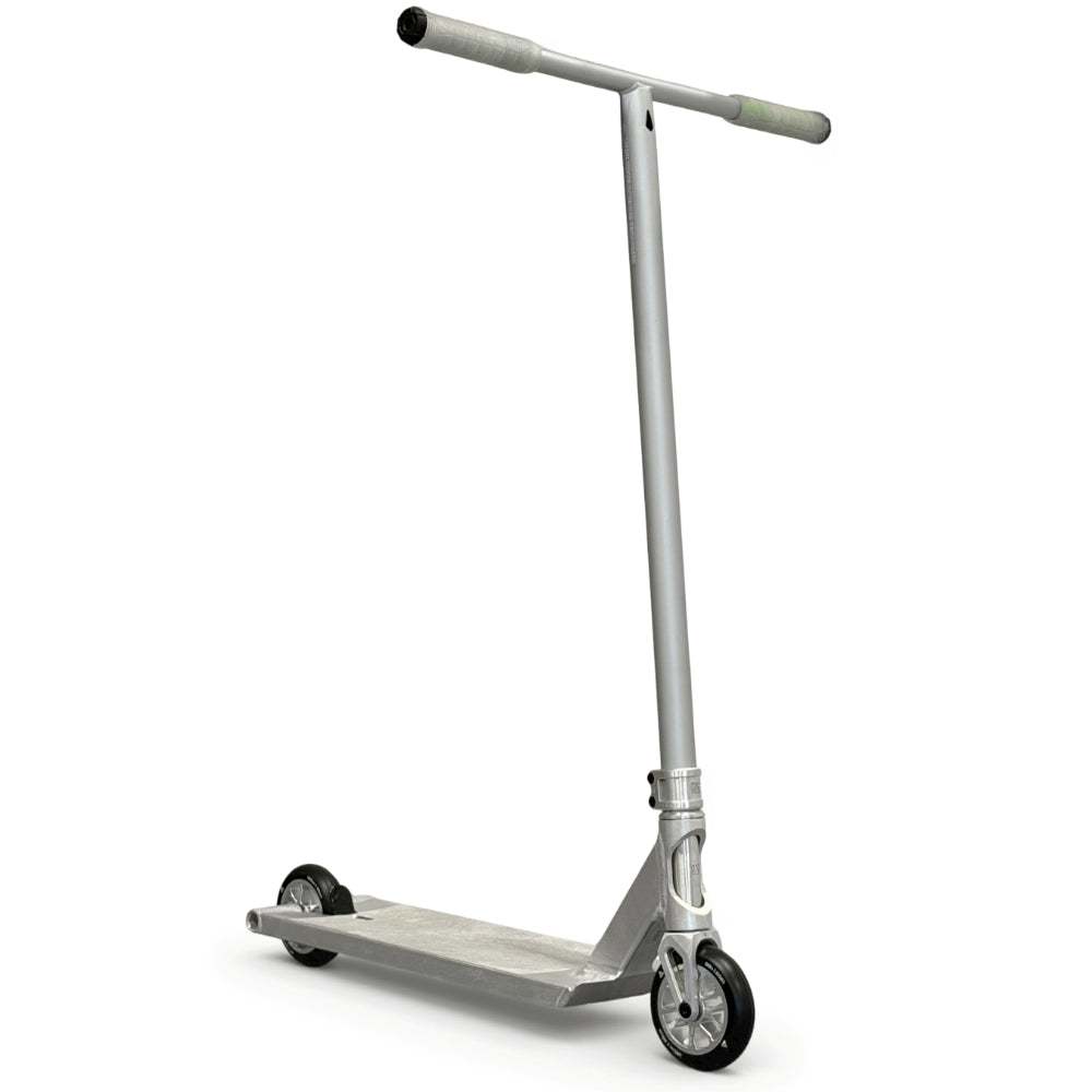 VS RRRrrrraw!!! V5 Custom Complete Pro Scooter Full View