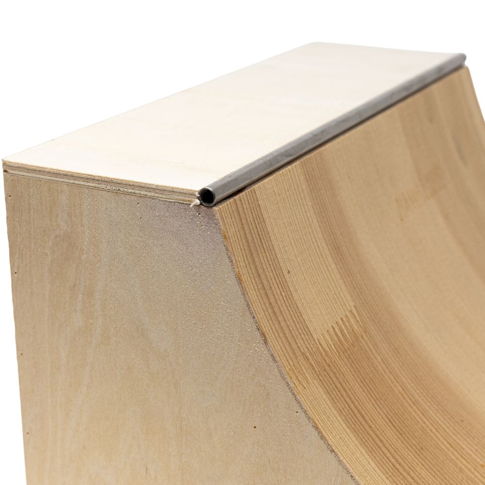 Victory Fingerboards MEGA Wooden Quarter Pipe Obstacle Round Copping Close Up